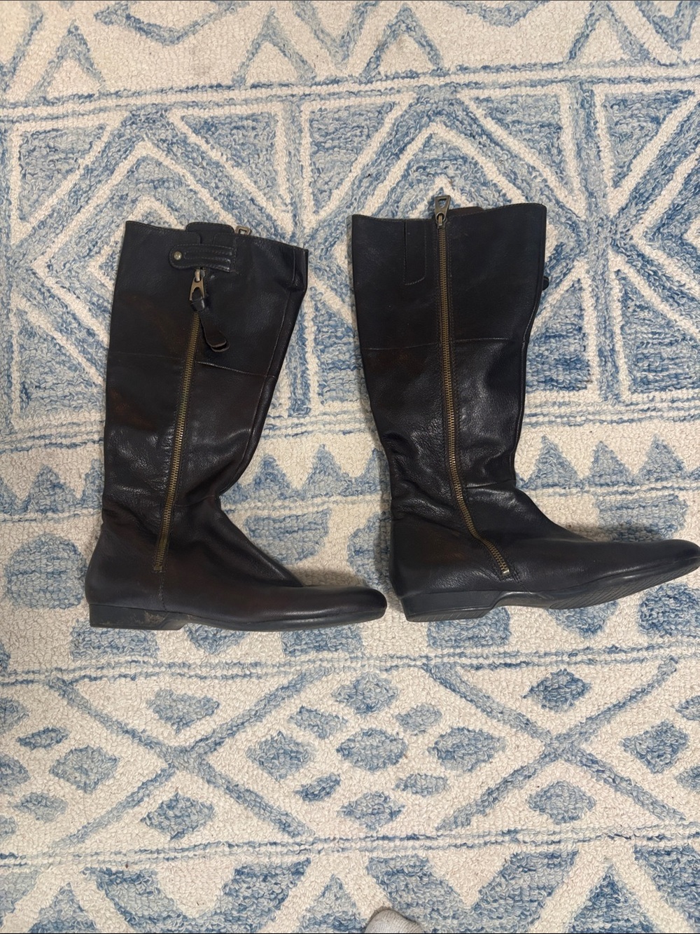 Enzo angiolini brown leather boots size 9 side zippers
